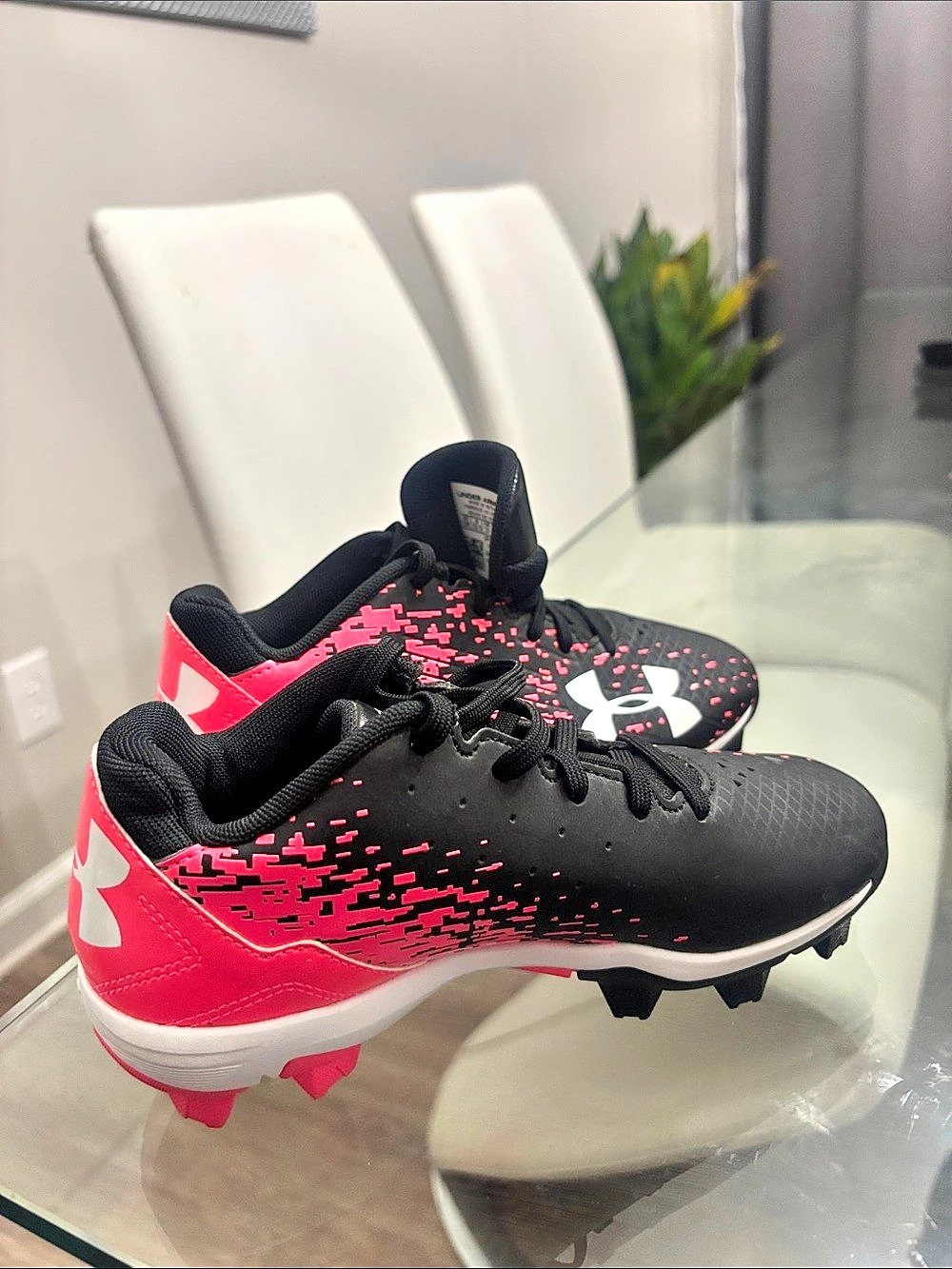 Under Armour Harper One kids Baseball Cleats Black Pink US 13 k